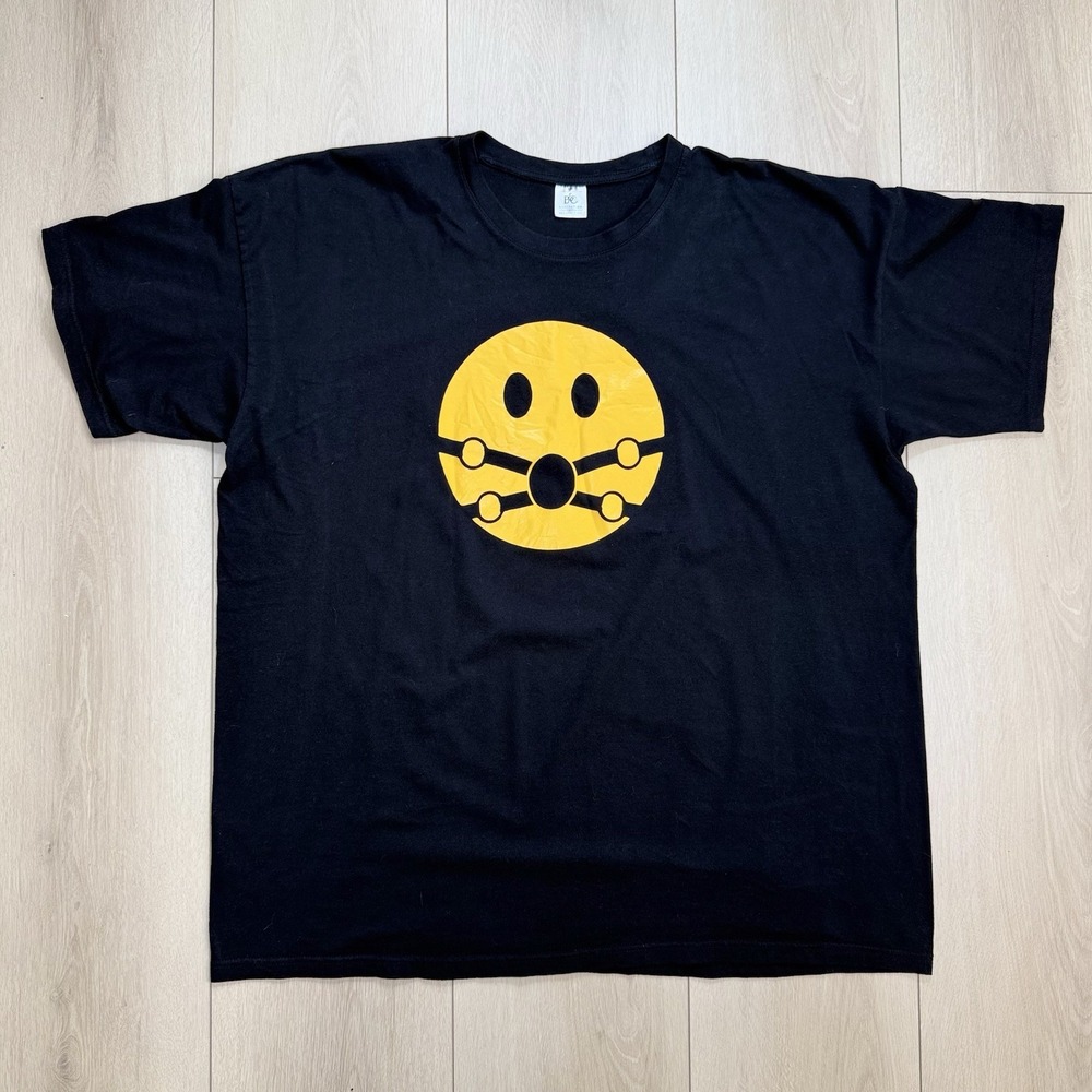 B&C Collection Mens 4XL Black Graphic Tee Yellow Smile Face Streetwear Punk Cool